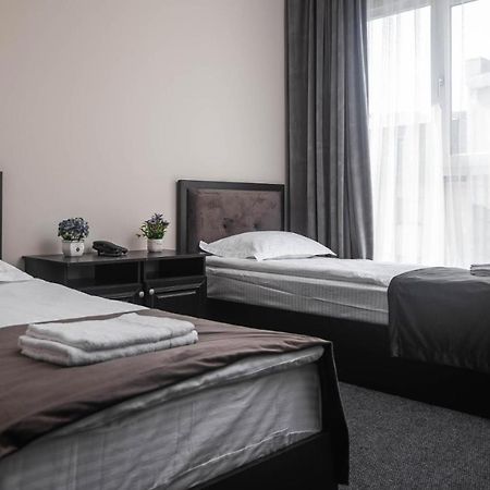 Korkem Tau Hotel Astana Bagian luar foto
