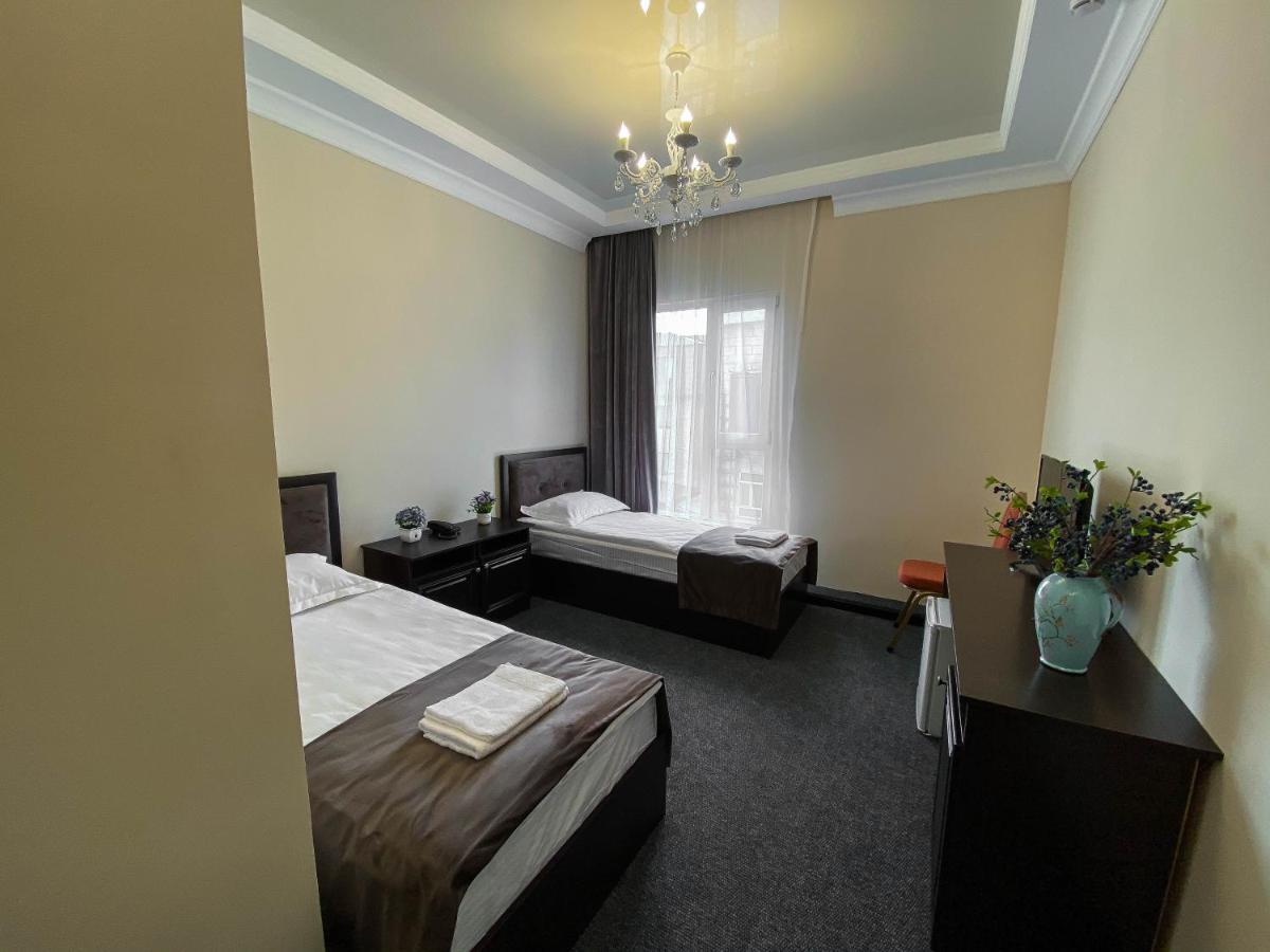 Korkem Tau Hotel Astana Bagian luar foto