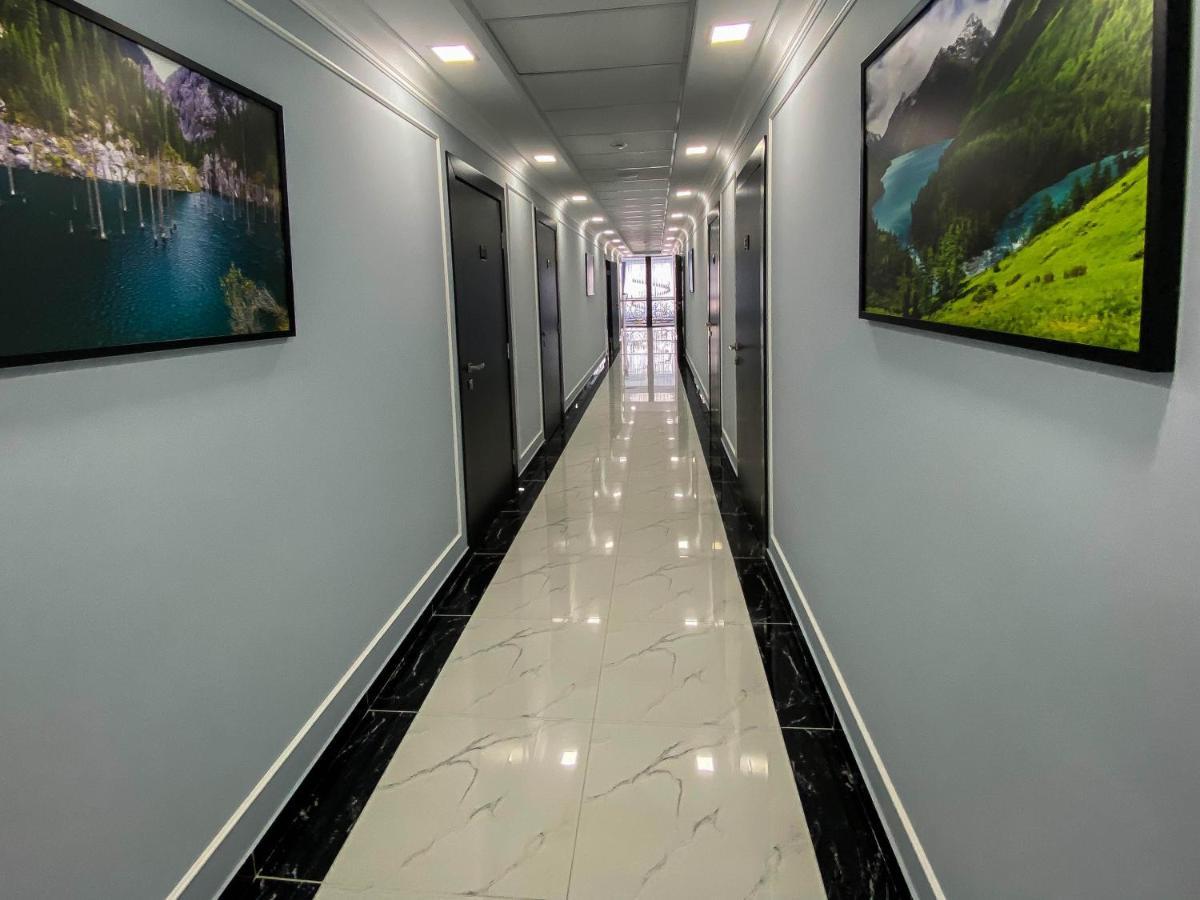 Korkem Tau Hotel Astana Bagian luar foto
