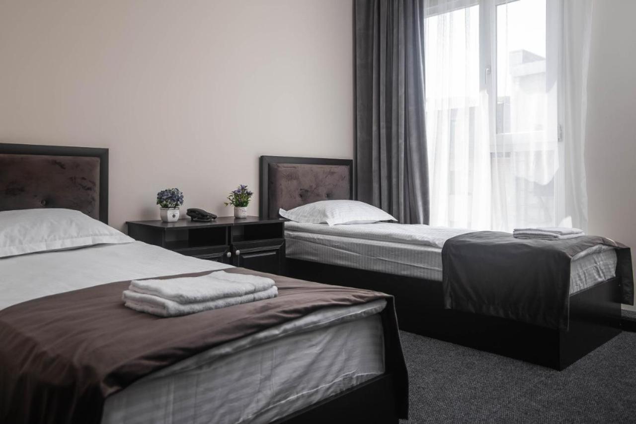 Korkem Tau Hotel Astana Bagian luar foto